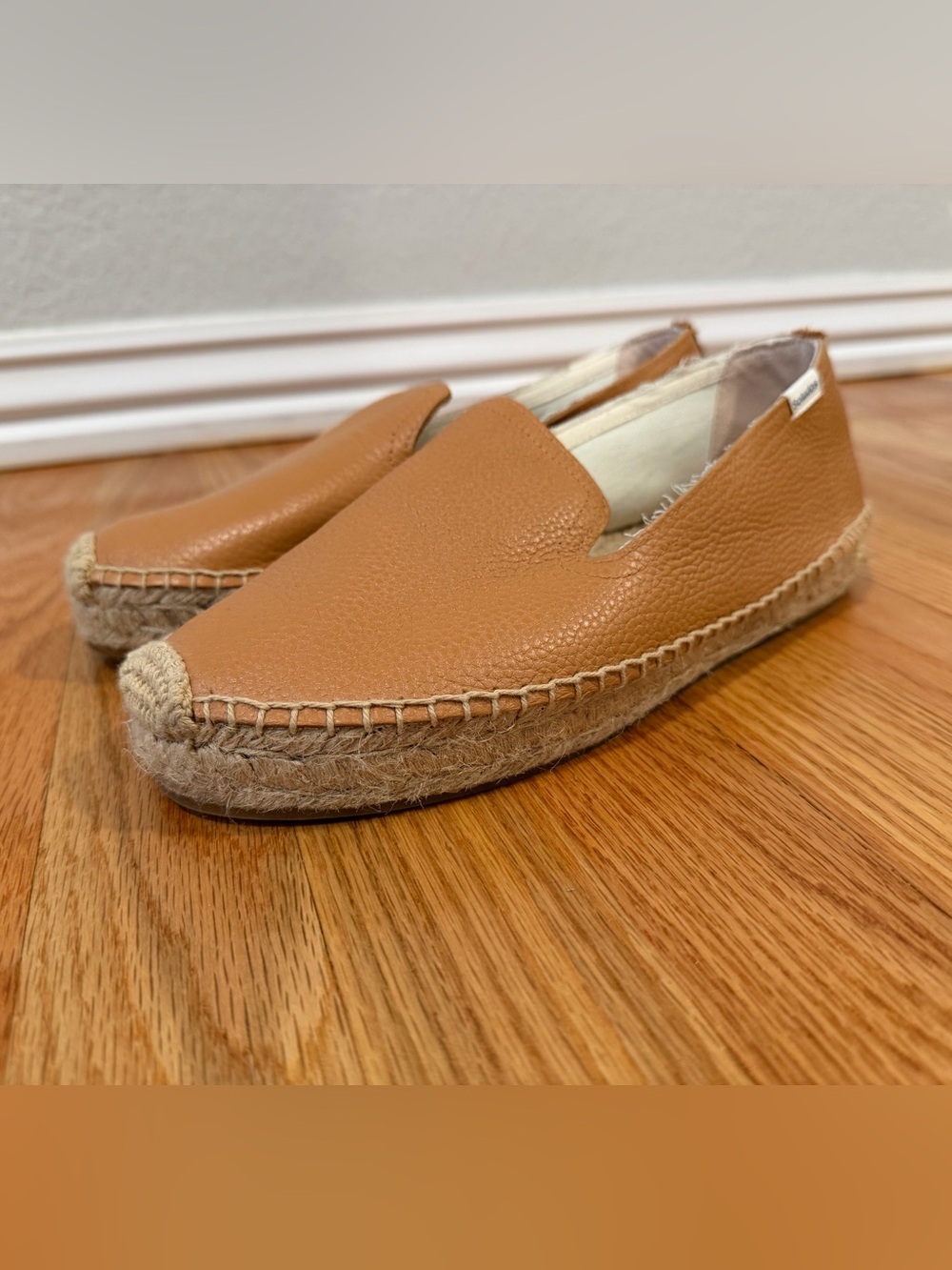 Soludos Women’s 8.5 Tan Leather Espadrille Loafers Smoking Slippers
